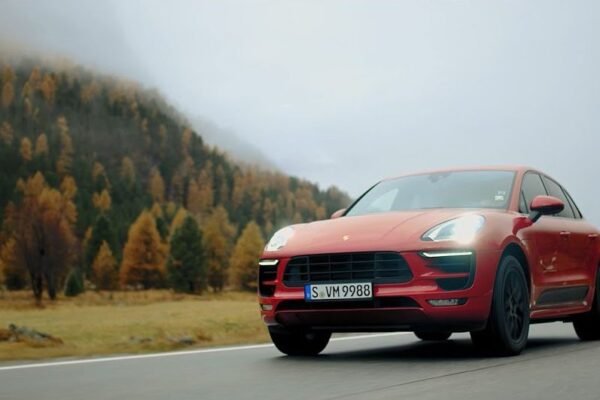 Porsche Macan maxresdefault (1)